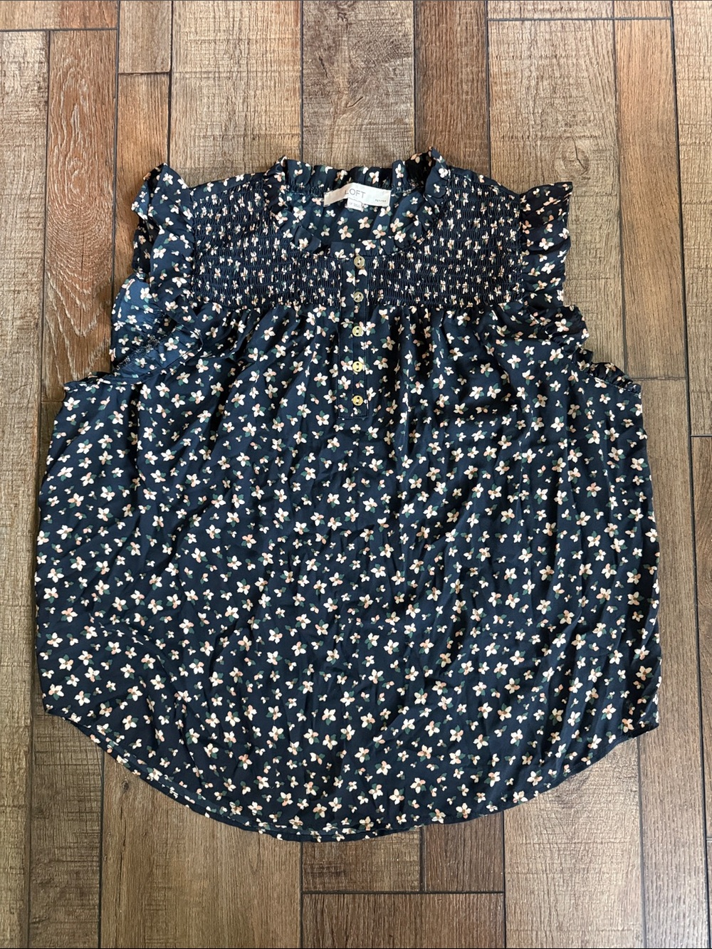 EUC LOFT Blue Floral Printed Ruffle Smocked Sleeveless Blouse size LP